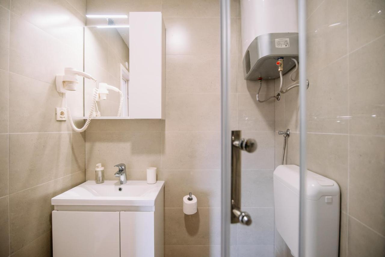 Apartment Art Deco Walls By Duhomes Dubrovnik